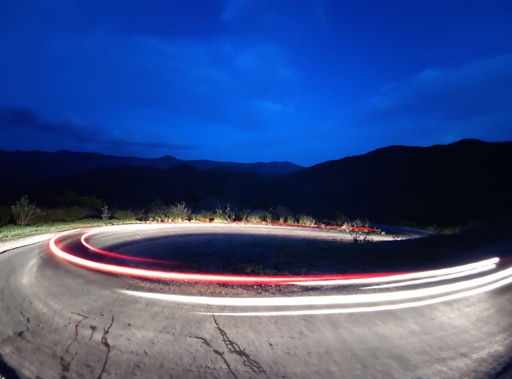 Mi 10T Pro Neon Trails sample