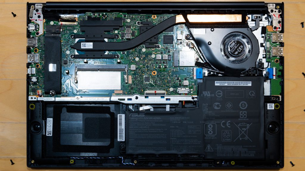 ASUS VivoBook 15 K513EQ