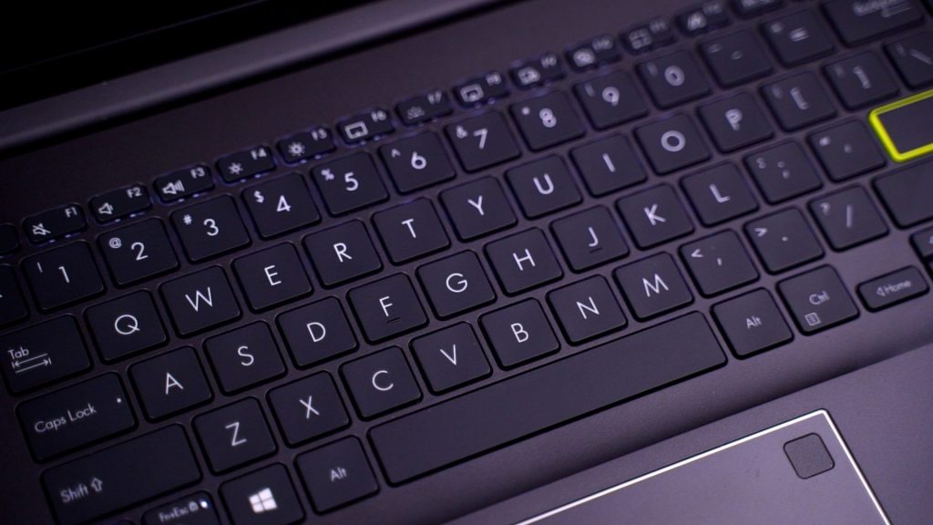 ASUS VivoBook 15 K513EQ