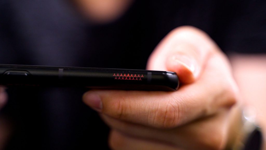 Lenovo Legion Phone Duel