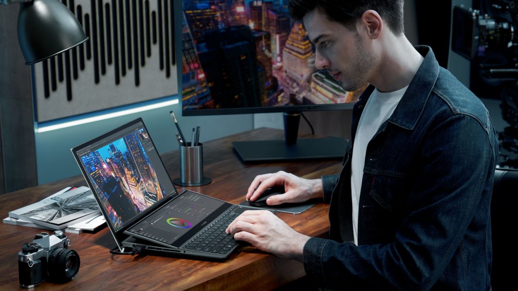 ASUS ZenBook Pro Duo 15 OLED UX582 ASUS ZenBook Pro Duo 15 OLED UX582