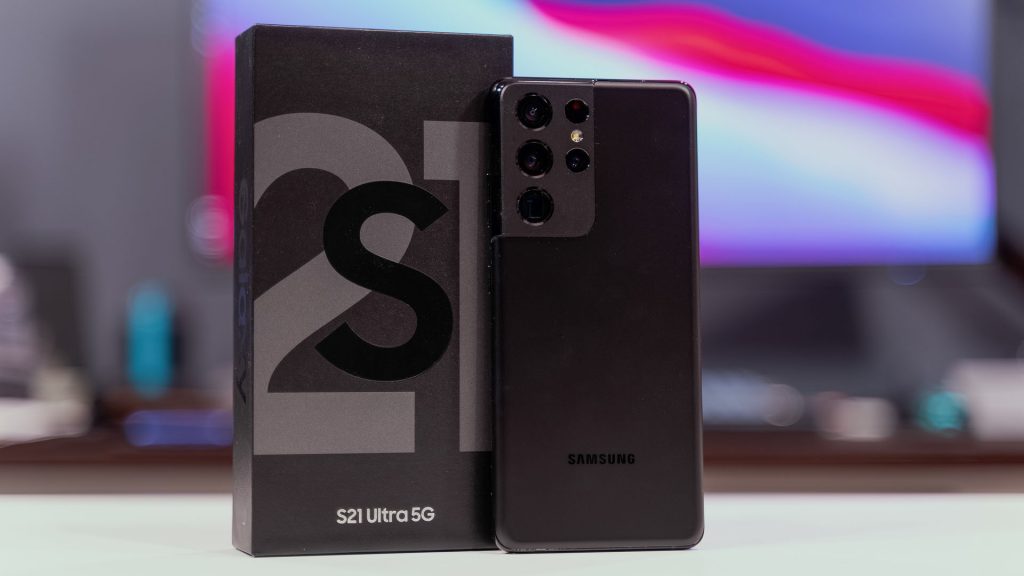 Samsung Galaxy S21 Ultra unboxing