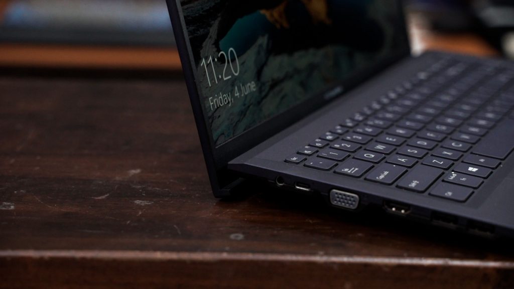 ASUS B1500C