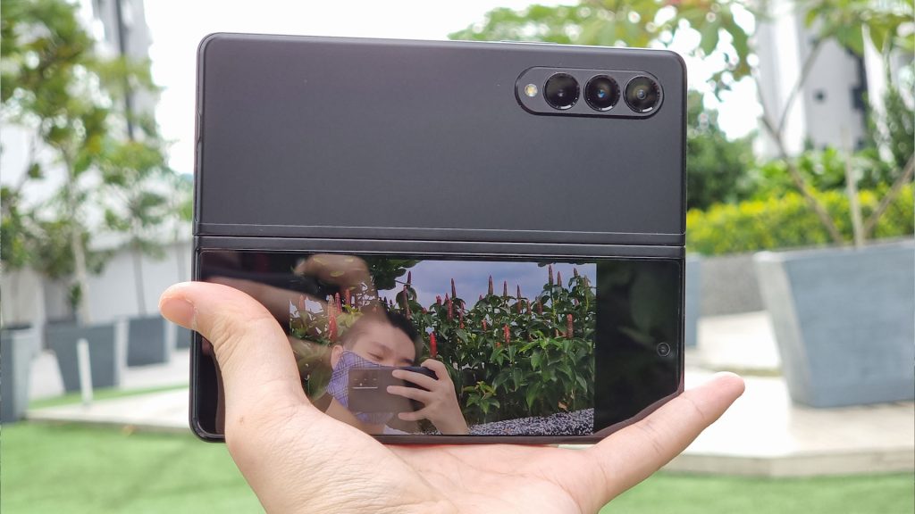 Samsung Galaxy Z Fold3