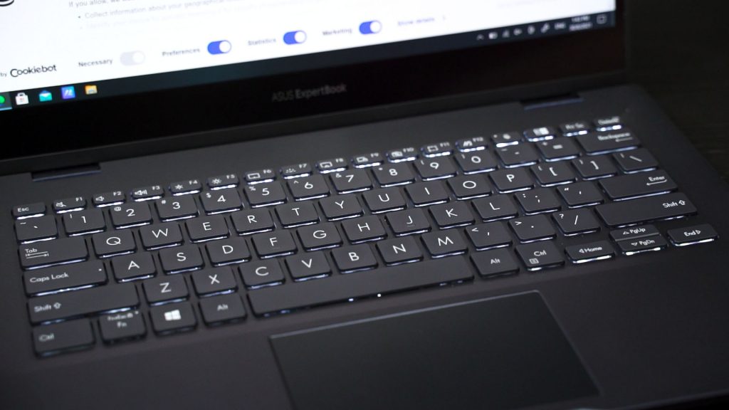 First Impression - ASUS ExpertBook B5 Flip 12