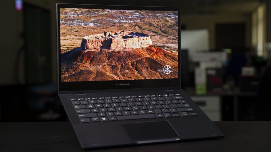 First Impression - ASUS ExpertBook B5 Flip 7