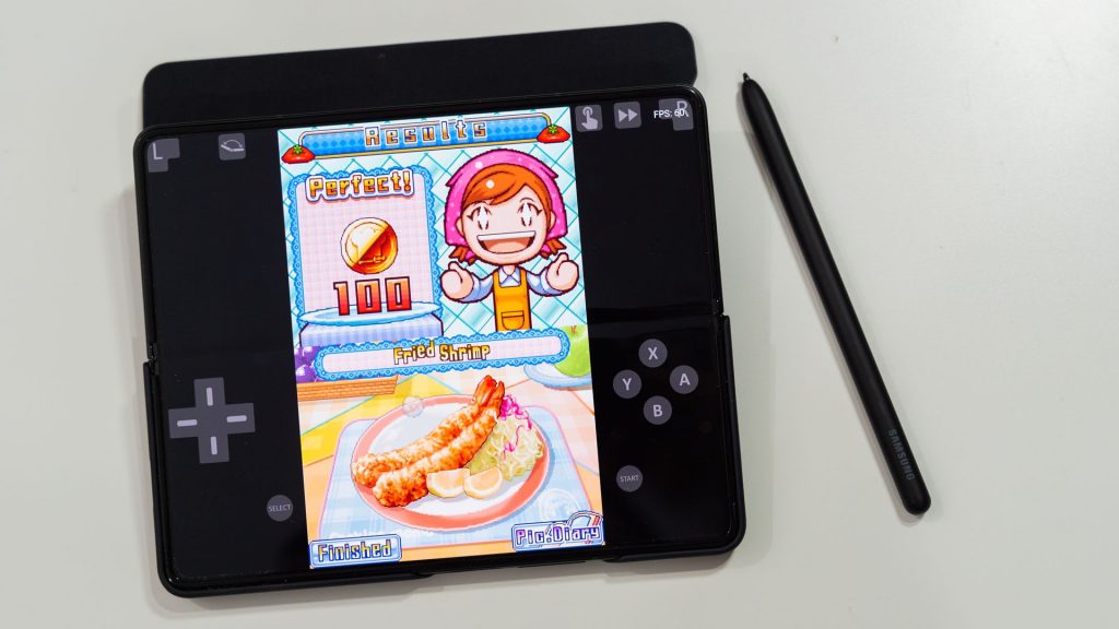 Samsung Galaxy Z Fold3 emulation