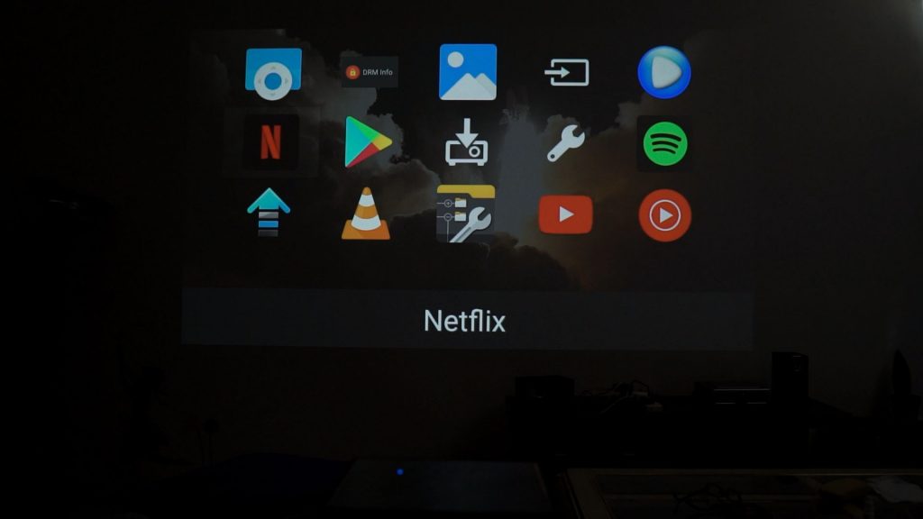Epson EpiqVision Mini EF-12 Laser Projection TV