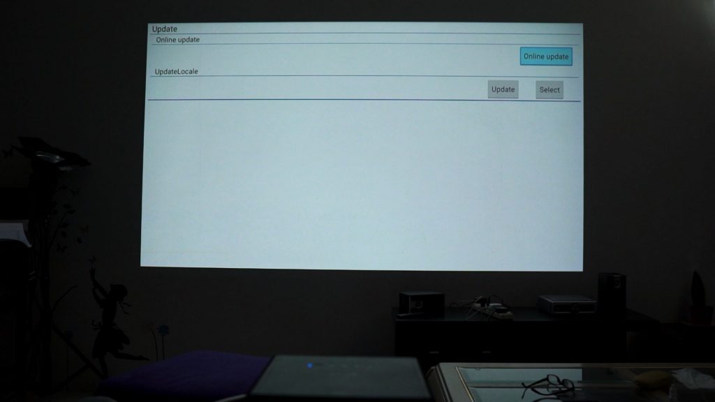 Epson EpiqVision Mini EF-12 Laser Projection TV