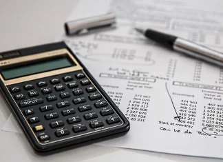 Helpful Tips On How Tech Can Help You Save Money On Taxes