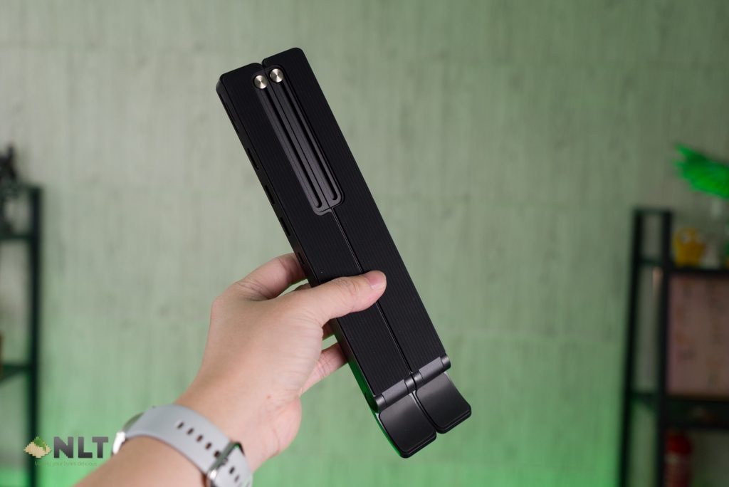 First Look: UGREEN X-Kit Laptop Docking Station 5