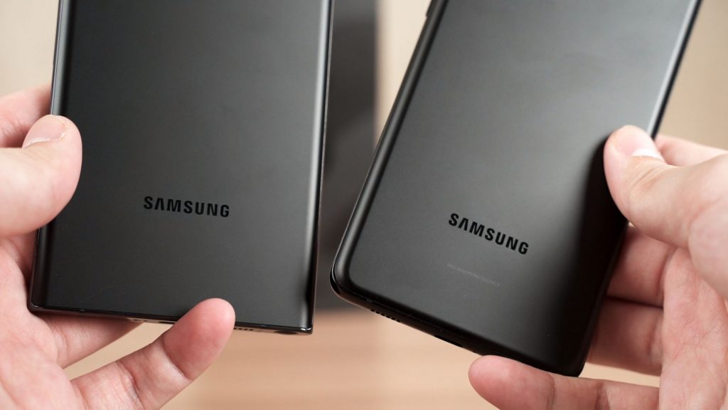 Samsung Galaxy S21 Ultra vs Samsung Galaxy S22 Ultra