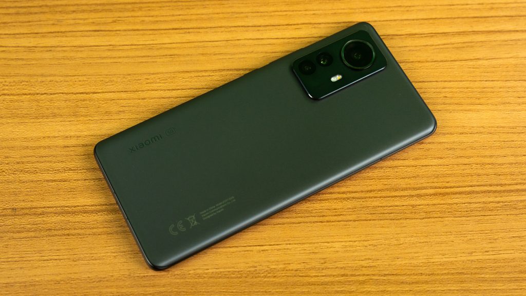 Xiaomi 12 Xiaomi 12 Pro