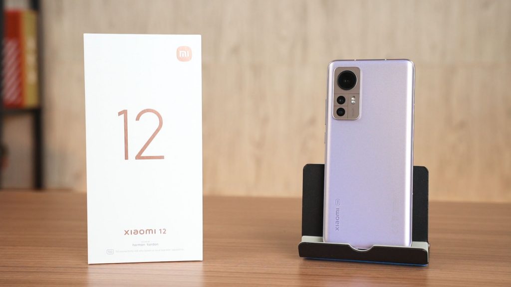 Xiaomi 12 Xiaomi 12 Pro
