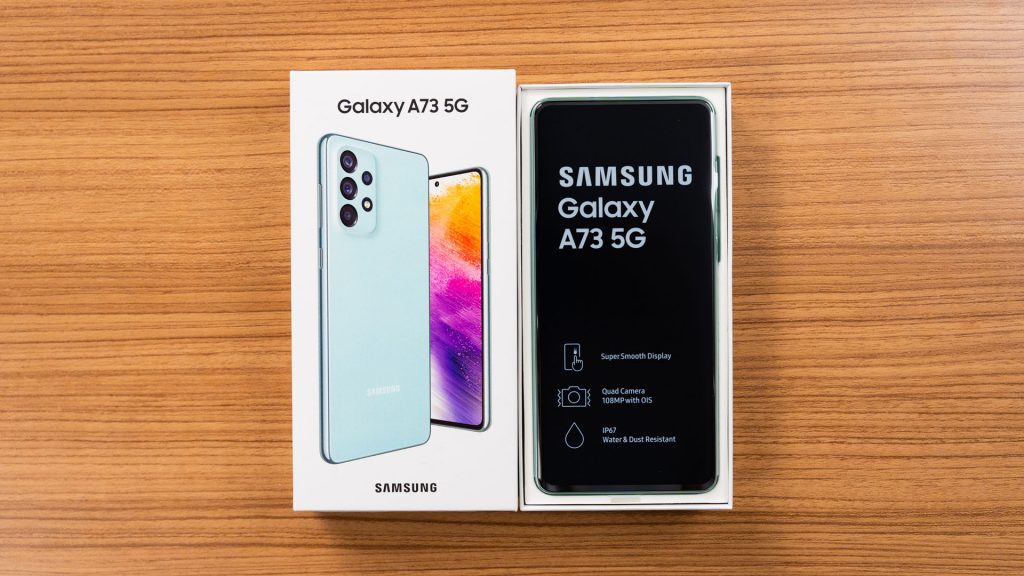Samsung Galaxy A73 5G unboxing