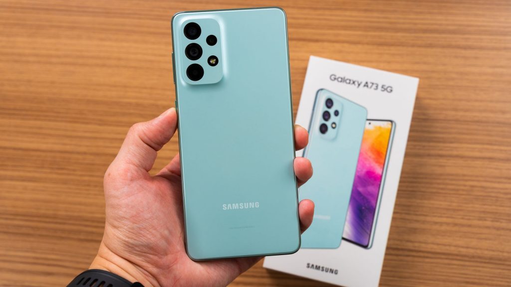 Samsung Galaxy A73 5G unboxing