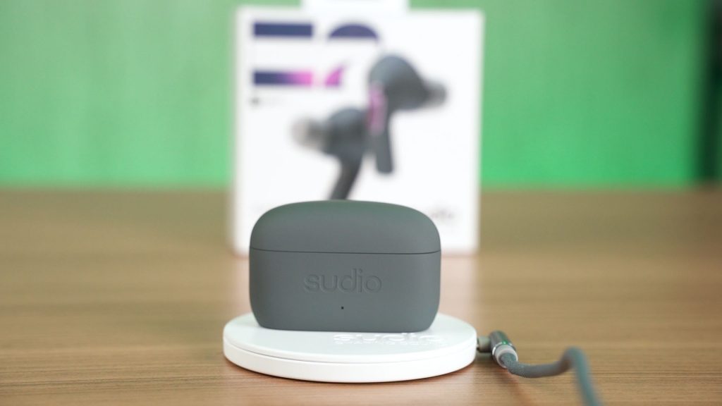 Sudio E2