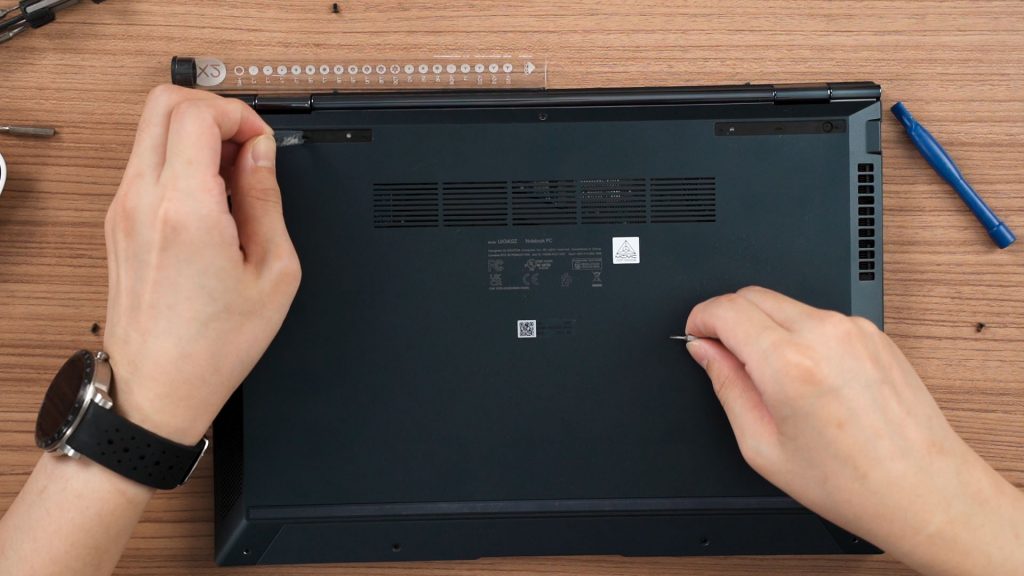 ASUS Zenbook 14 OLED UX3402