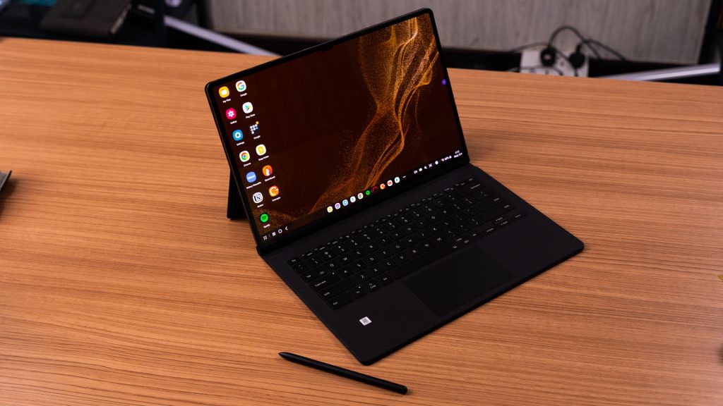 Samsung Galaxy Tab S8 Ultra creative