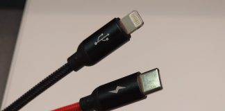 USB-C Lightning