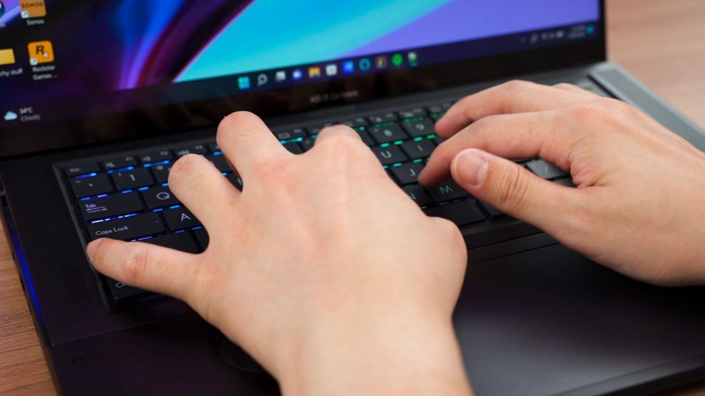 ASUS Zenbook Pro 16X OLED UX7602