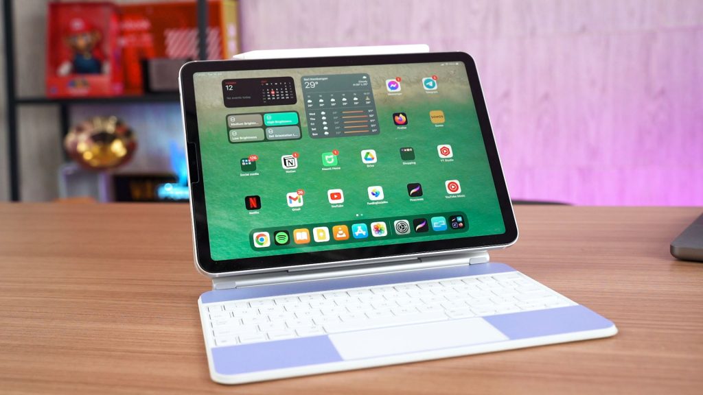 M1 iPad Air 5th gen as Laptop replacement