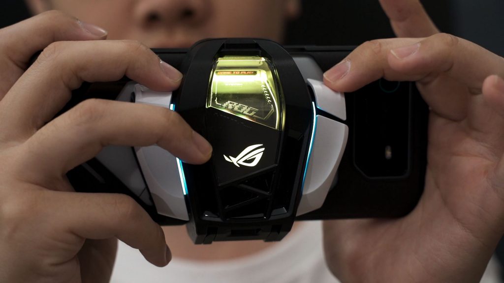 ROG Phone 6 AeroActive Cooler 6