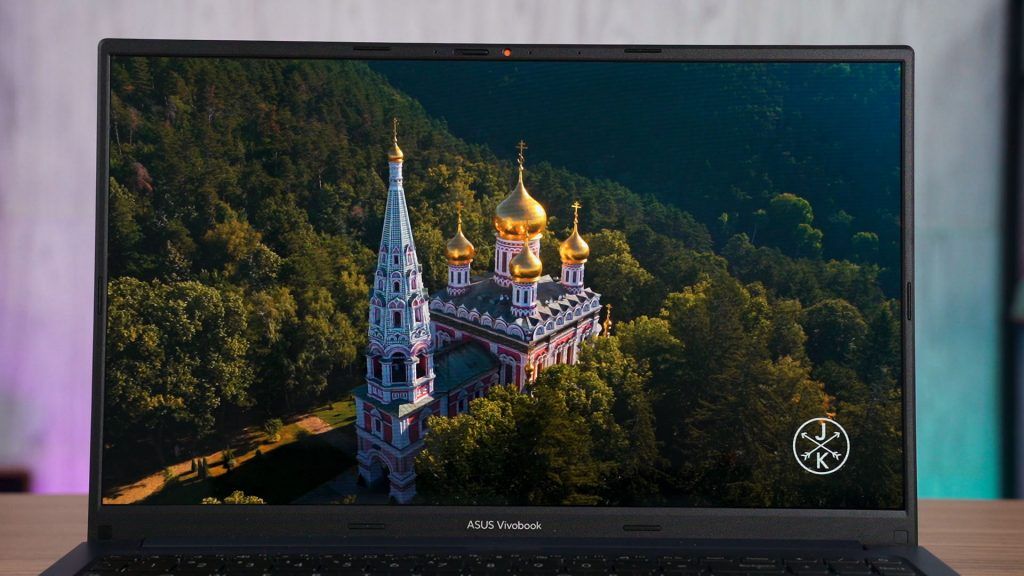 ASUS Vivobook 15X OLED M1503QA