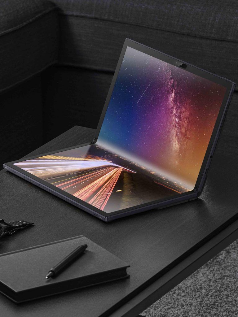 ASUS Zenbook 17 Fold OLED 2