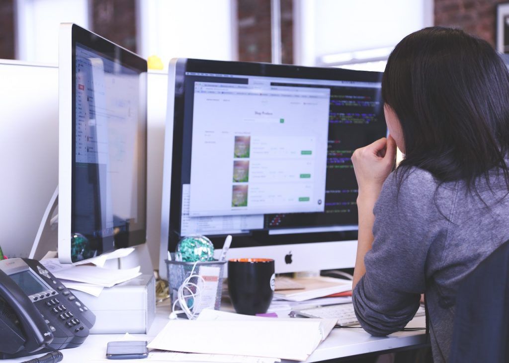How Software Can Help You When Meeting New People 3