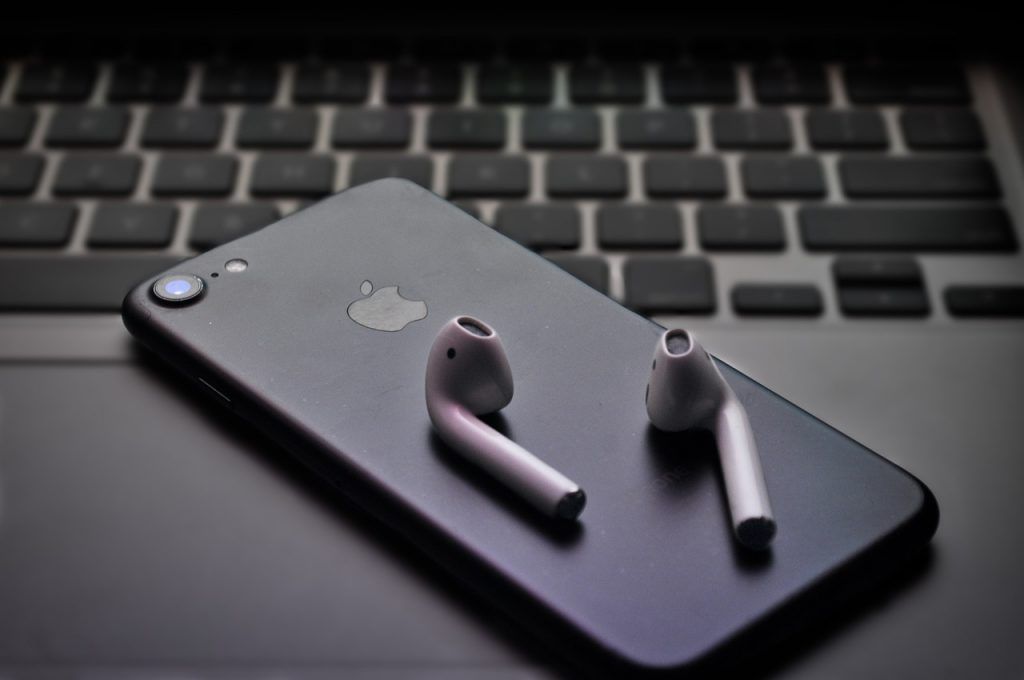 Useful Tips for Fixing Common AirPods Problems 3