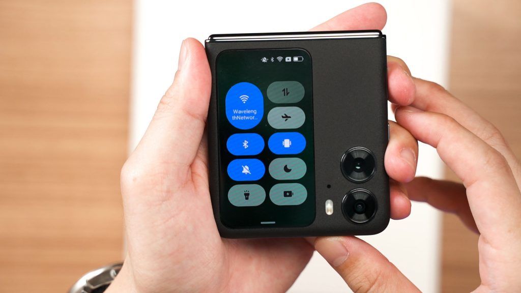 OPPO Find N2 Flip review