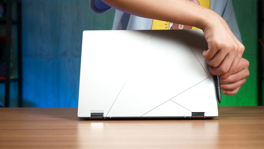 ASUS Zenbook 14 Flip OLED UP3404 review