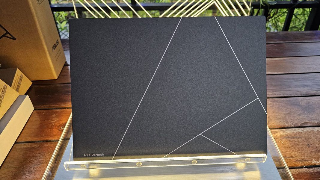 ASUS Zenbook S 13 OLED UX5304 preview ASUS Zenbook S 13 OLED UX5304 preview