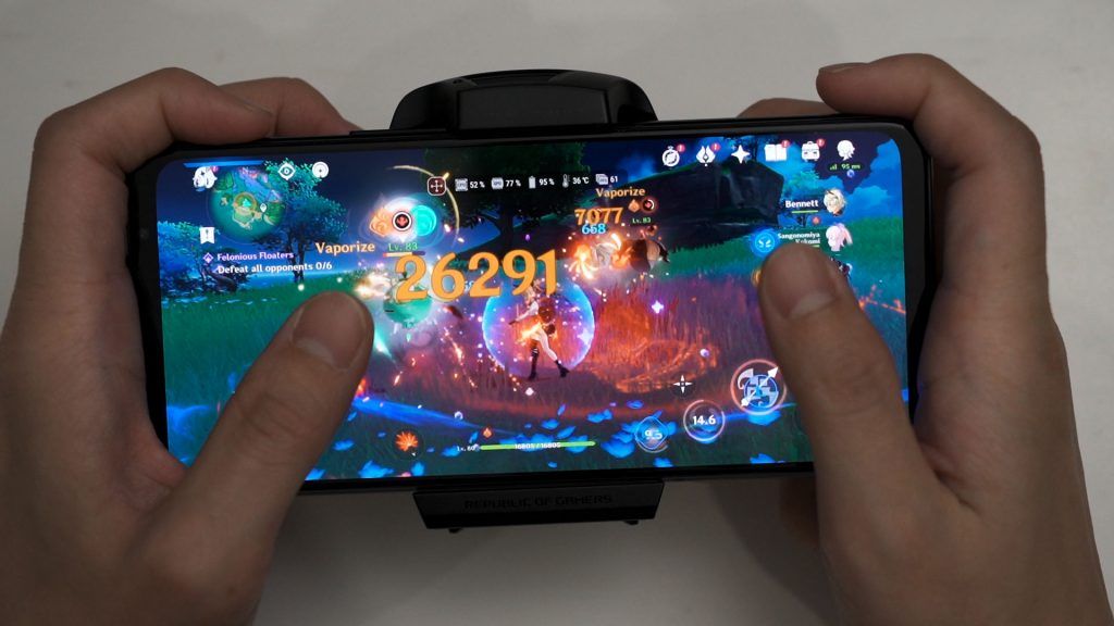 ROG Phone 7 Ultimate with AeroActive Cooler 7 review