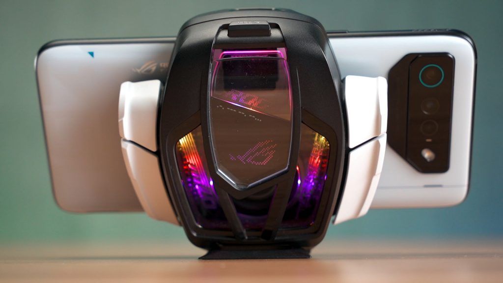 ROG Phone 7 Ultimate with AeroActive Cooler 7 review