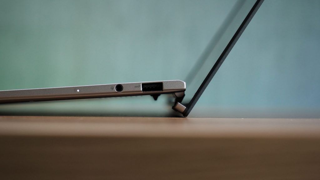 ASUS Zenbook 13 S OLED UX5304 review
