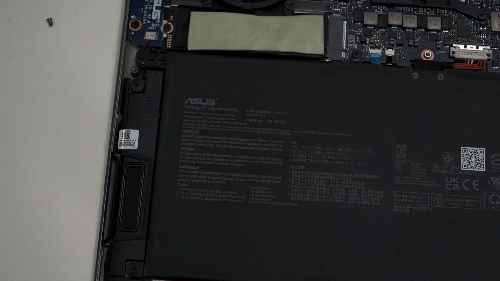 ASUS Zenbook 13 S OLED UX5304 review