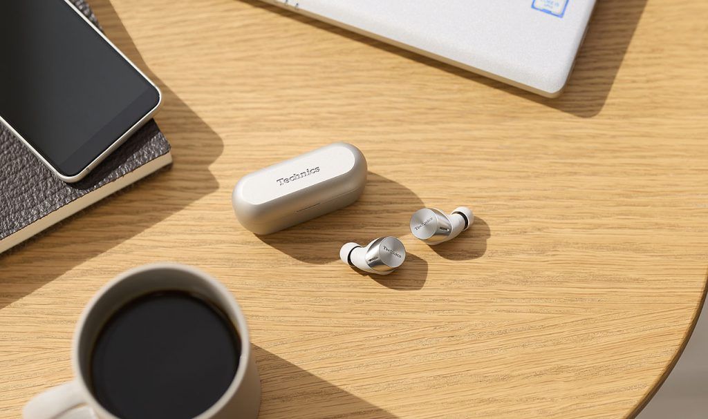 Technics EAH-AZ60M2 EAH-AZ80 true wireless earbuds featured