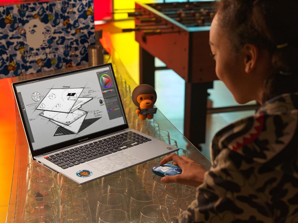 ASUS Vivobook S 15 OLED BAPE Edition 1 ASUS Vivobook S 15 OLED BAPE Edition 1