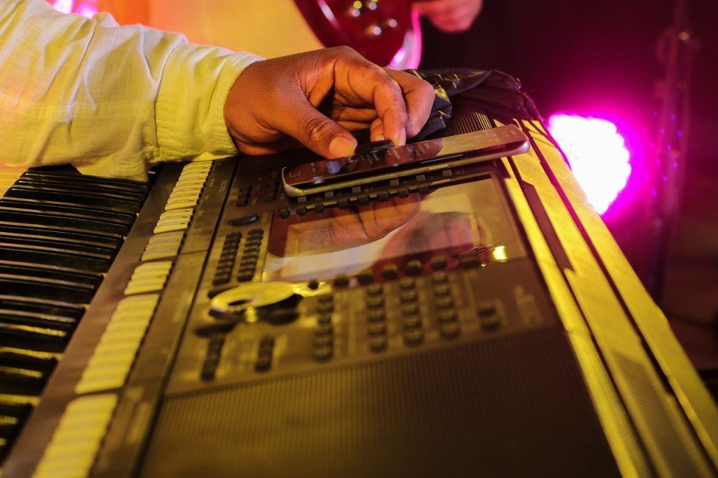 Here Is How To Create Music Without Any Traditional Instrument 3