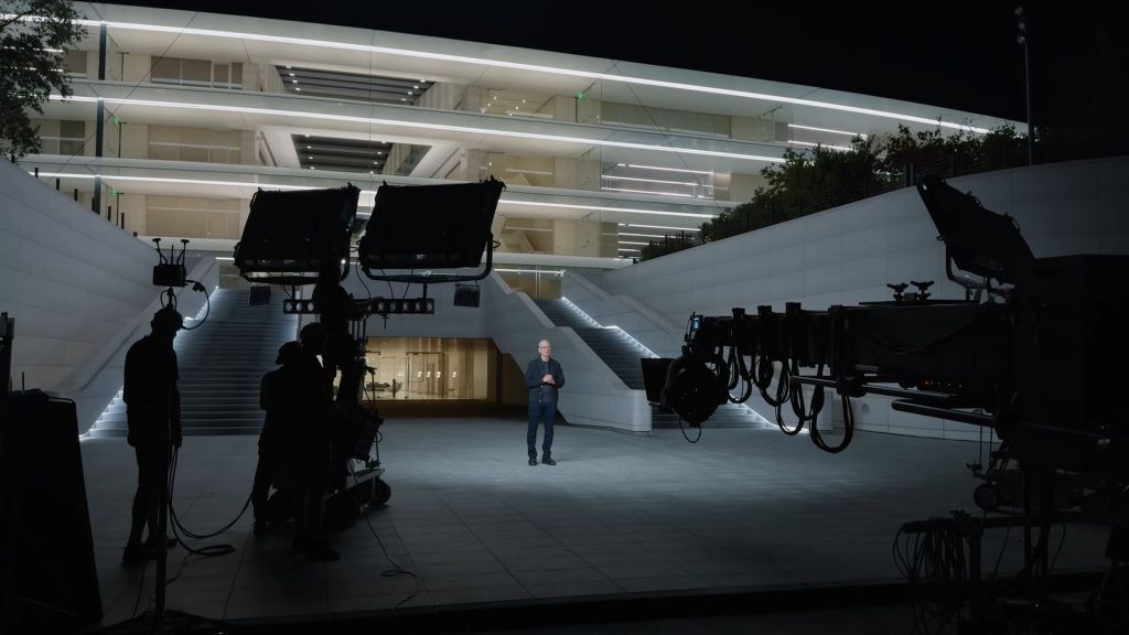 Apple M3 announcement video shot on the iPhone 15 Pro