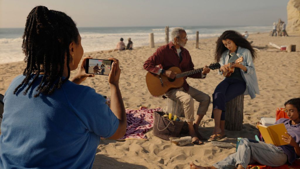 iPhone 15 Pro capture spatial video Apple Vision Pro 