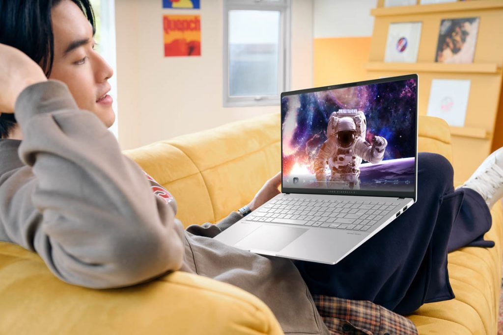 ASUS Vivobook S 15 Copilot+ PC