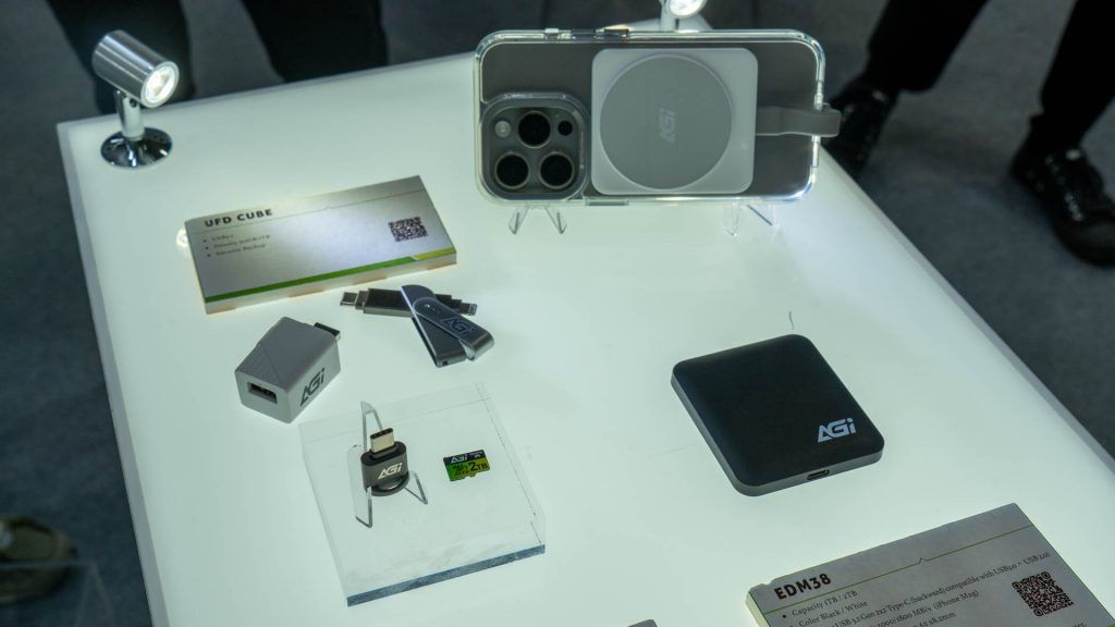 Computex 2024 AGI Storage - 01