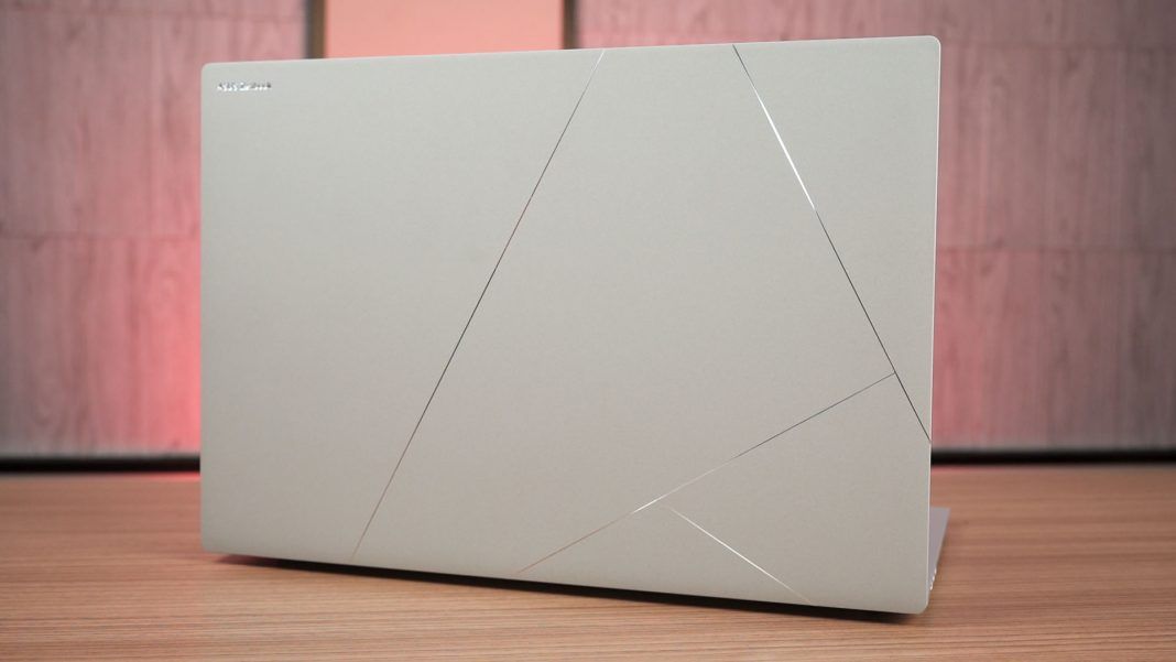 ASUS Zenbook S 16 UM5606W review 2