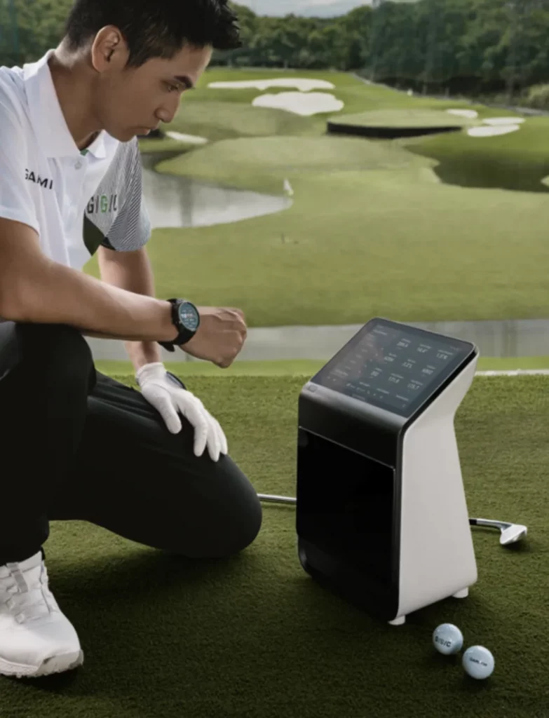 Garmin Approach R50 launch monitor & golf simulator 3