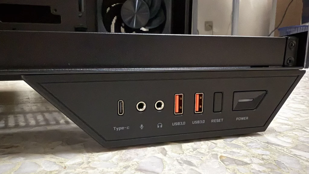 darkFlash DY470 ATX Tower Case First-Impression 4