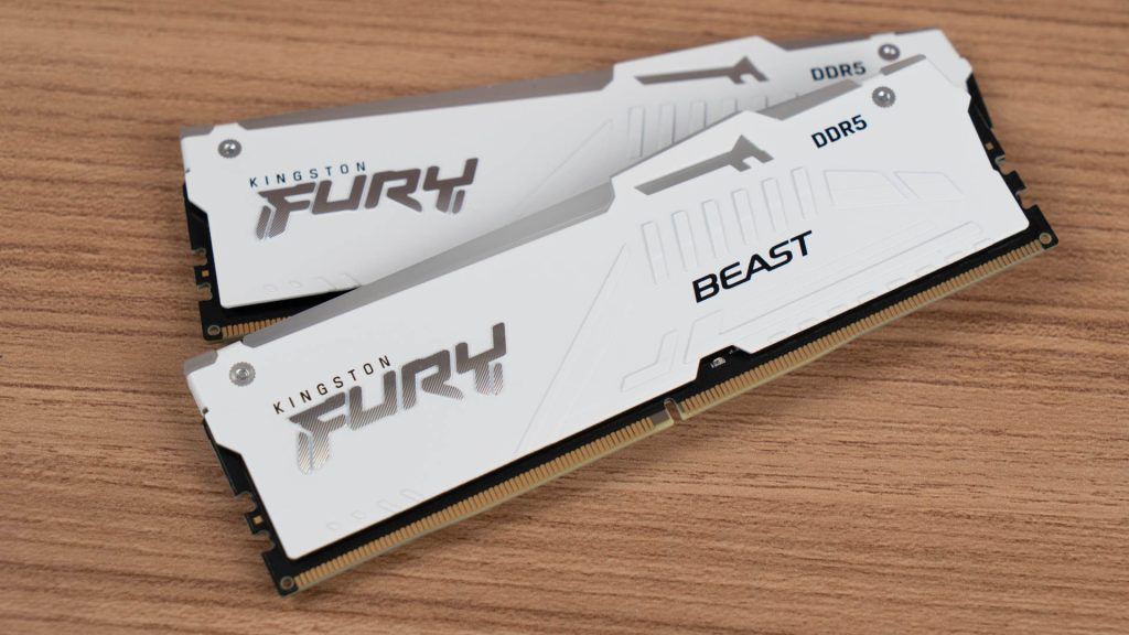 Kingston-Fury-Beast-D5-03