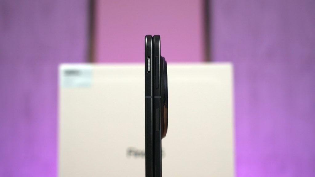 Review - OPPO Find N5: Thinnest book-style foldable but with a cost 1
